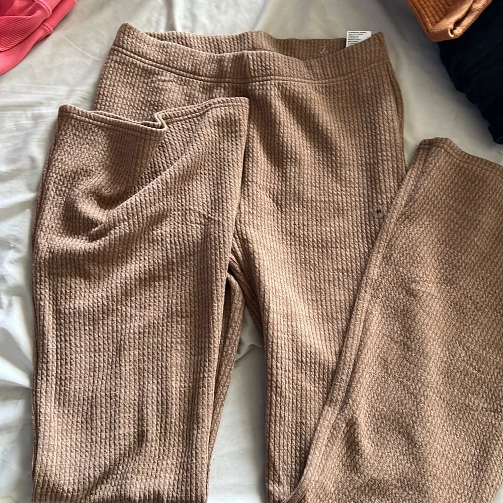 Ight brown soft pants American eagle waffle flare - Picture 1 of 1